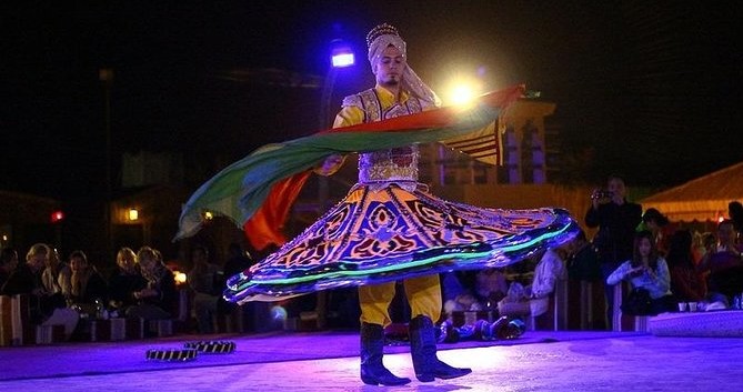Desert Safari Tanoura Dance